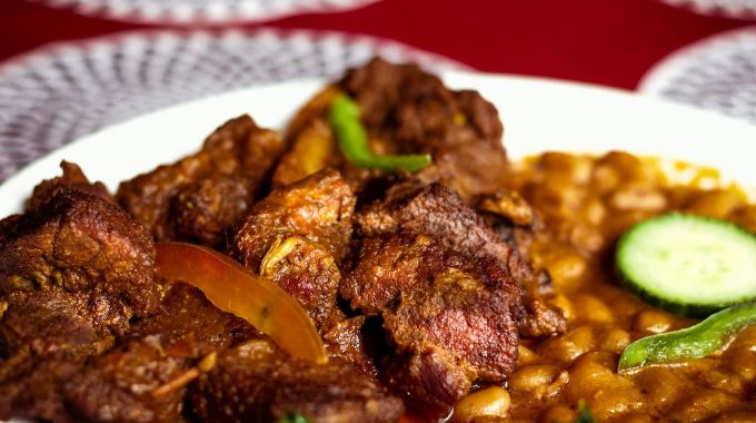 There are many spots where you can enjoy cheap meals in Zimbabwe.