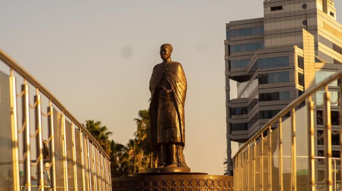 Tourism Ministry clarifies access restrictions at Mbuya Nehanda Statue Site, highlighting security protocols that limit access to certain areas.