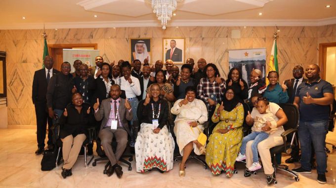 Zimbabwe Engages Diaspora to Boost Tourism Investment