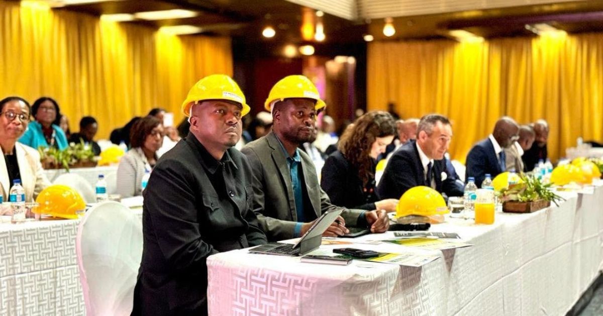 Zimbabwe Travel Hub | Travel Guide, Accommodation, Destinations & Tourism News 7 Zimbabwe banks and hoteliers meet to work out how to fund a rapid upgrade of the country's tourism infrastructure ahead of IATF 2029.