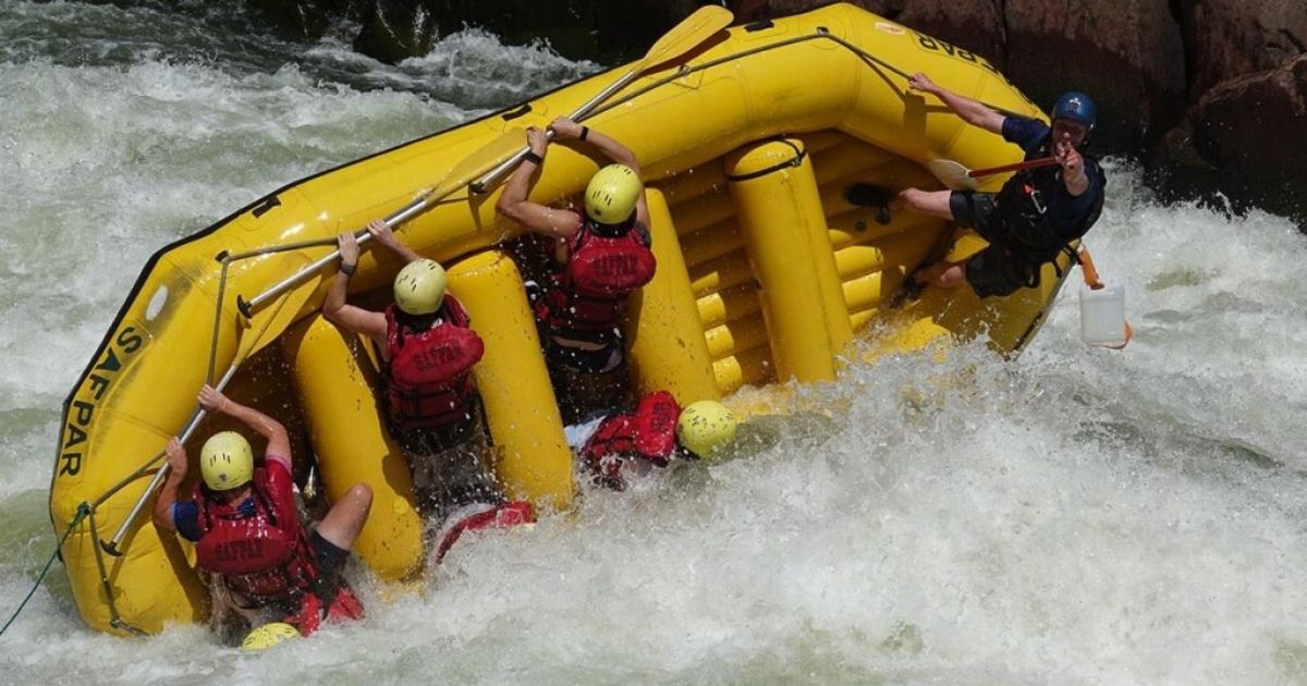 Image of a raft from Safari Par Excellence
