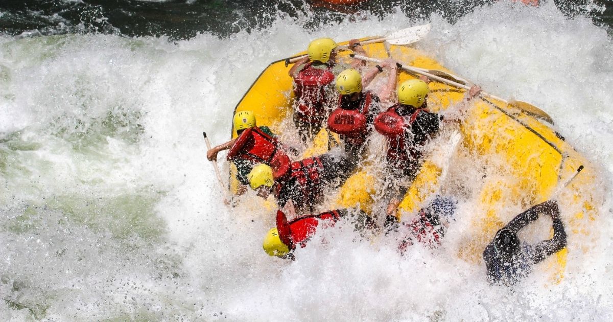 Zimbabwe Travel Hub | Travel Guide, Accommodation, Destinations & Tourism News 2 White Water Rafting the Zambezi: The Complete Guide
