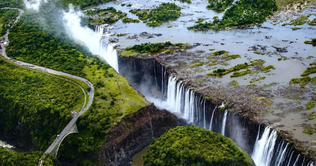 Best Time to Visit Victoria Falls: Month-by-Month Guide 1 The Victoria Falls view from the air. The best time to visit Victoria Falls depends on what you are looking for